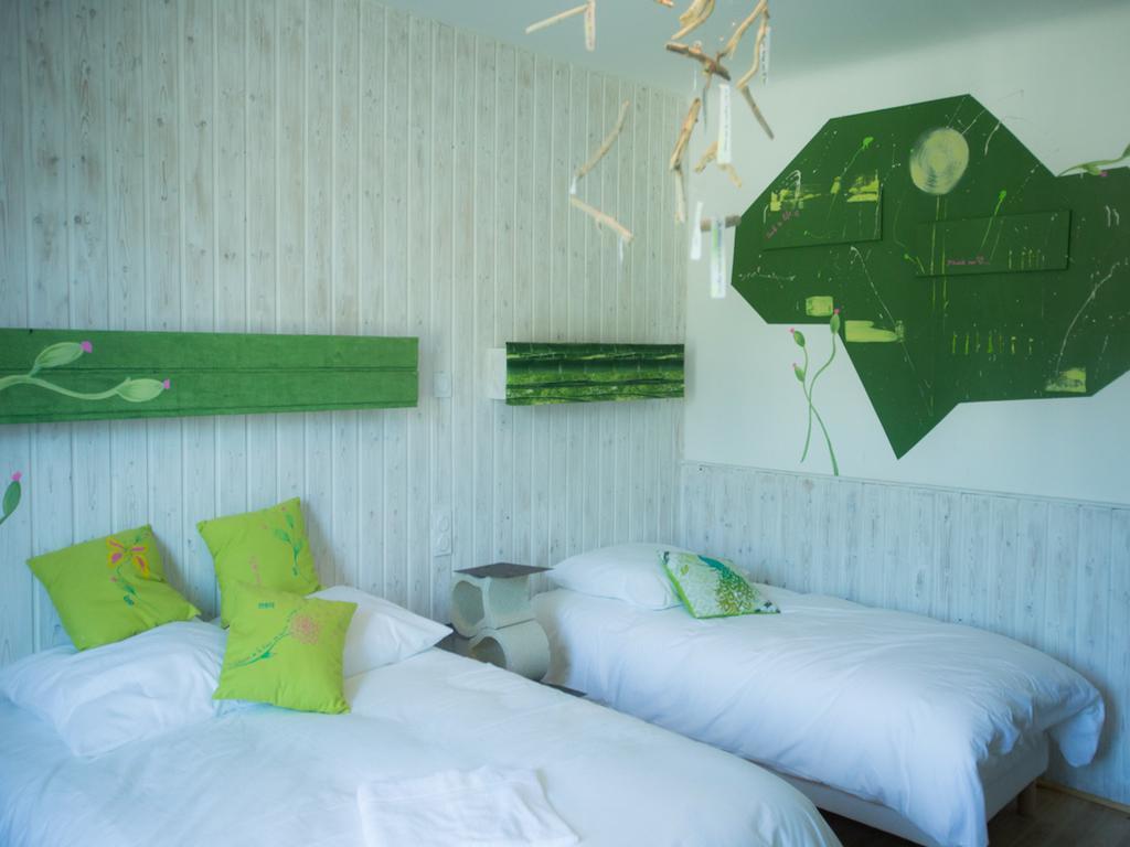 Mamie Jane Motel Aix-les-Bains Rum bild